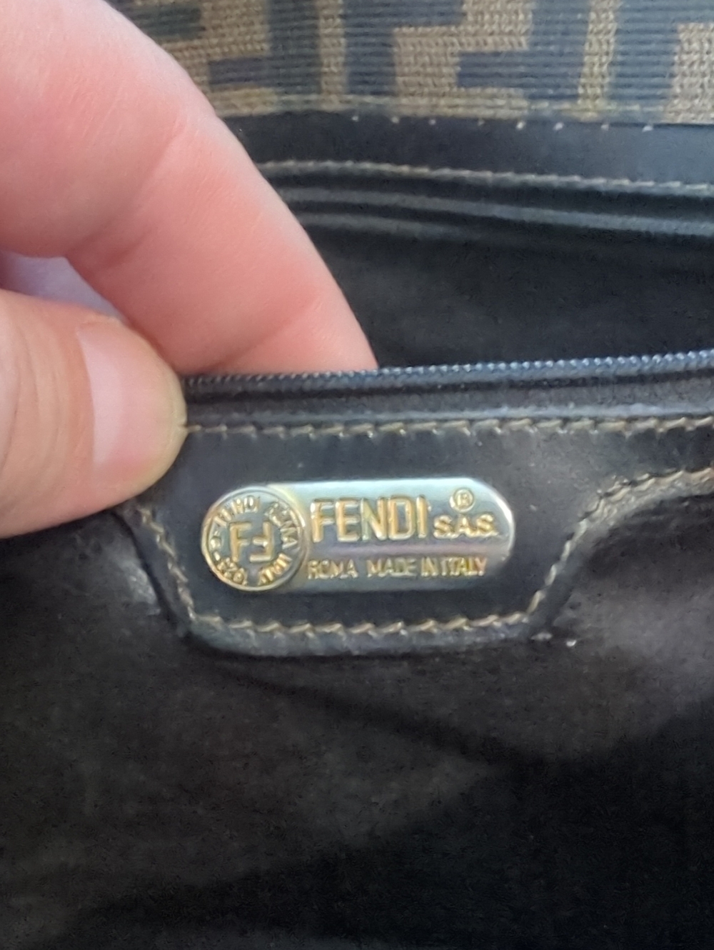 Authentic Fendi Black/Brown Zucca Crossbody Shoulder Bag - Picture 6 of 12